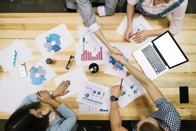 基层社工面对的职场霸凌,是公共议题(上)