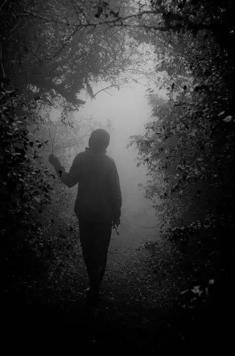 孤独背影黑色简笔画哦