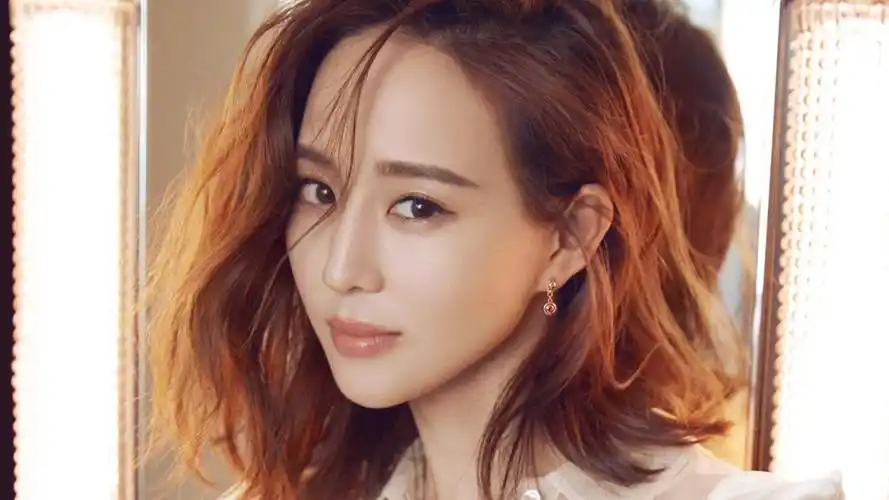 作者:谷梦小姐姐元气壁纸>电脑静态壁纸>电脑明星静态壁纸>张钧甯