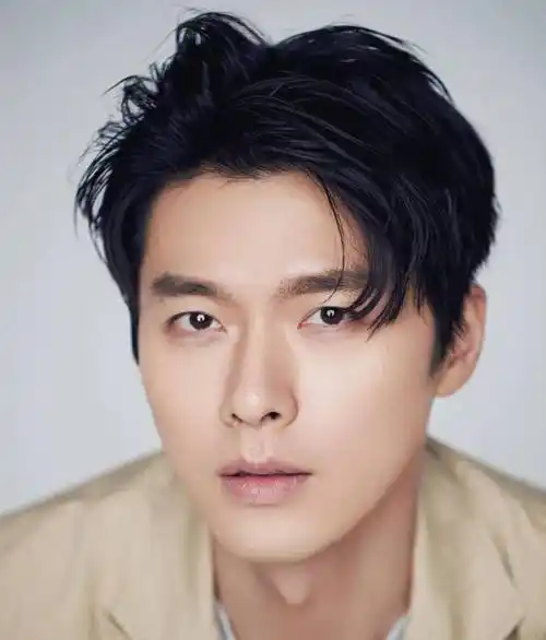 玄彬——韩国男神脸抗老_上镜