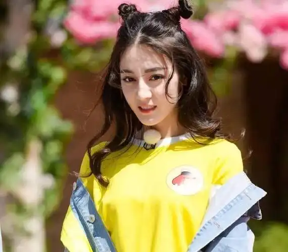 女明星都爱的哪吒头!火到爆炸!