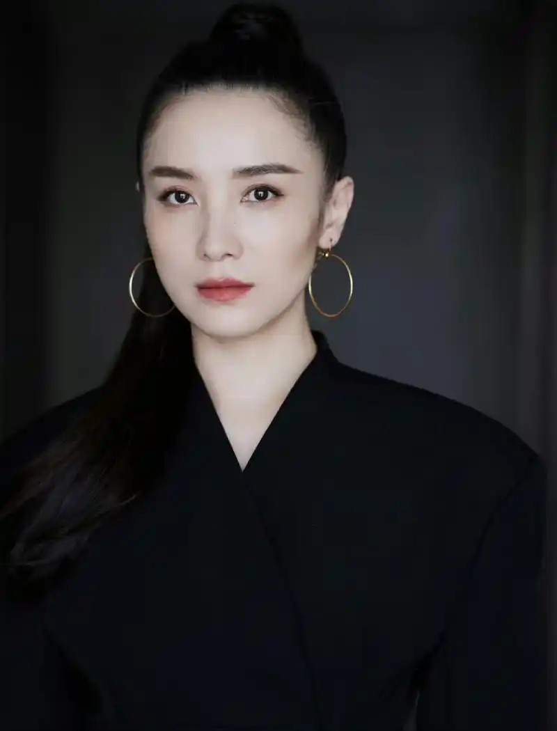 宋佳美照,身材真的是太性感迷人了!#养眼美女