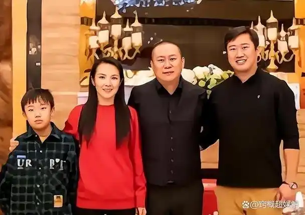 管彤与韩红传绯闻41岁结婚42岁高龄生子现在过得怎样了