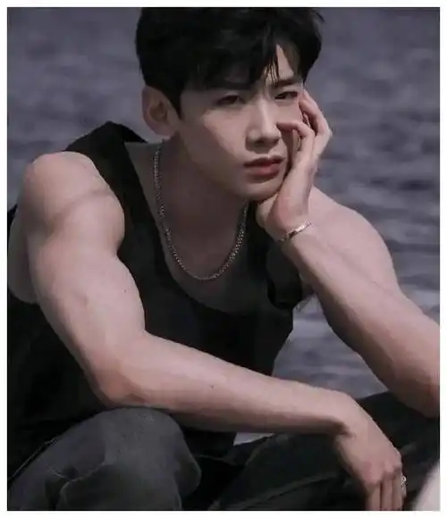 怀柔王子白敬亭,俘获万千少女心,细数追随者无数_青春_中国_电视剧