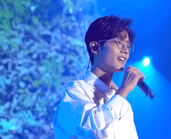 是我亲爱的小赞哥哥吖 v(ωˉ)~ #肖战