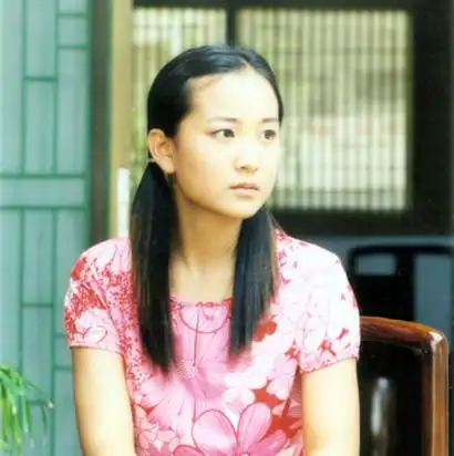 贾玲年轻时有多美?网友:比网红漂亮5倍,范冰冰都逊色!