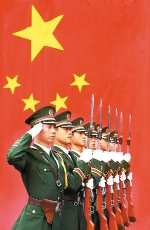 敬礼,祖国!(组图)