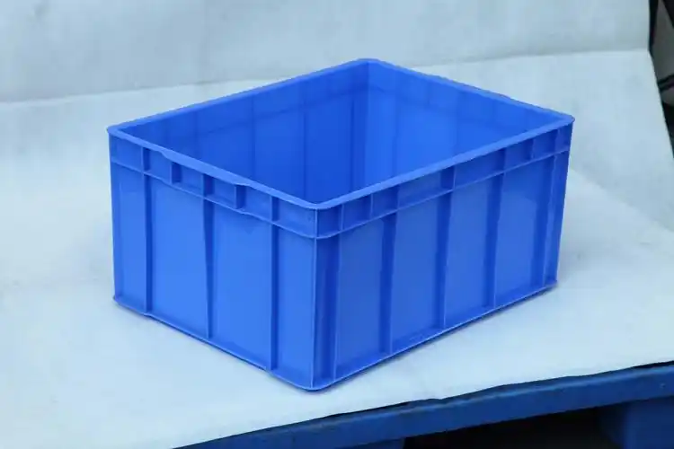 厂家直销各种颜色全新料塑料周转箱现货供应aaa级塑料制品环保耐用