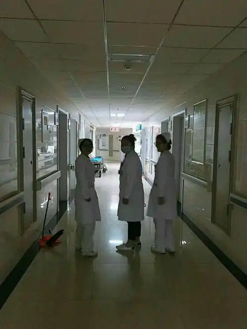 宜阳县人民医院普内科一科一护一特色"七月份第一期,走进护士的夜班"