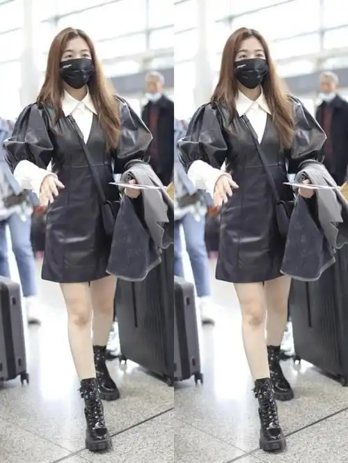 张含韵也太甜了就算穿着复古的皮裙但加上泡泡袖照样嫩得很