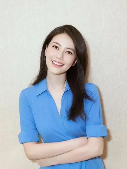 揭露"国民女神"高圆圆不为人知的一面