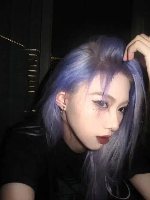 09在家染发蓝紫色cloud渐变发色