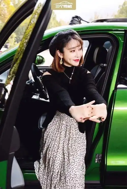 吴楠小姐姐试驾macan