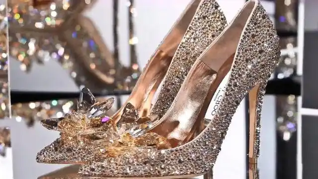 世界上最贵的高跟鞋,鞋子镶满了钻石,售价更是高达3000万!