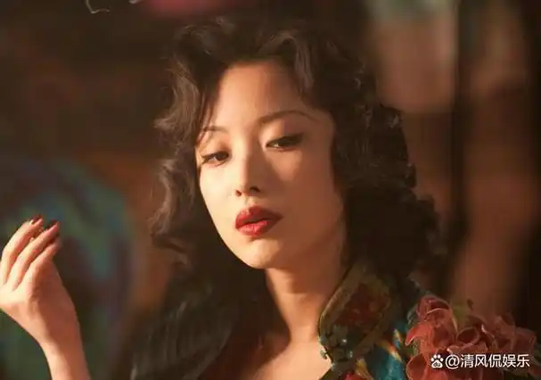 只不过,之后倪妮并未抓住红利期参演更多作品,而是亮相各大红毯,一度