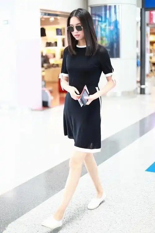 惠若琪是少有的大个子女生,两人一个182,一个192,都是超过常人的身高