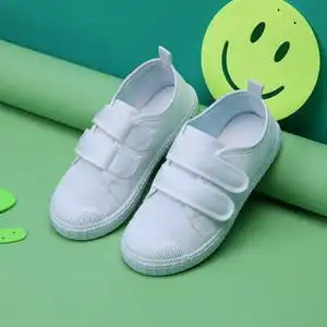 学生幼儿园白布鞋图片