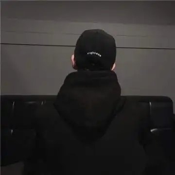 2019微信头像男生成熟魅力黑白 失落怎么身同感受