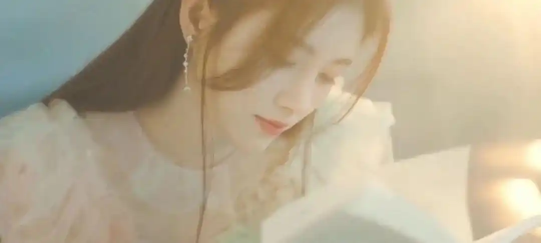 花西子首位代言人# 仙女鞠婧祎,想把所有星光都给你