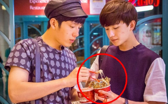 杨洋上娱乐节目说:井柏然和他睡每晚都要两次,而且时间都很长!