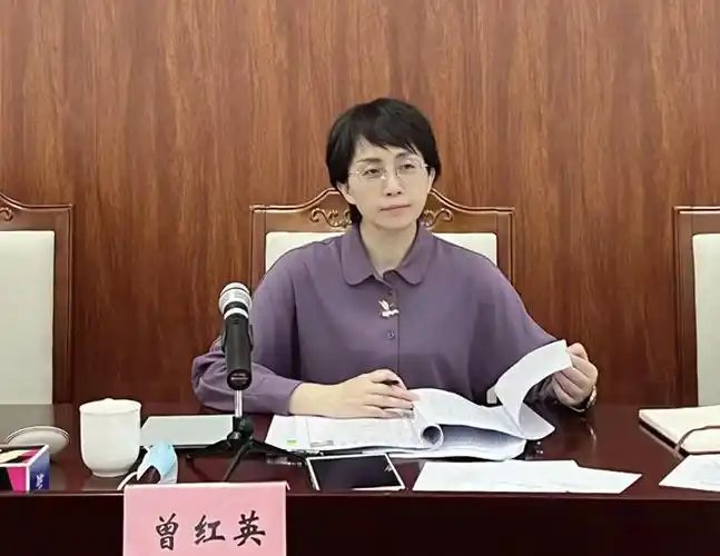 盐田区委组织部部长曾红英率队调研区机关事务管理局