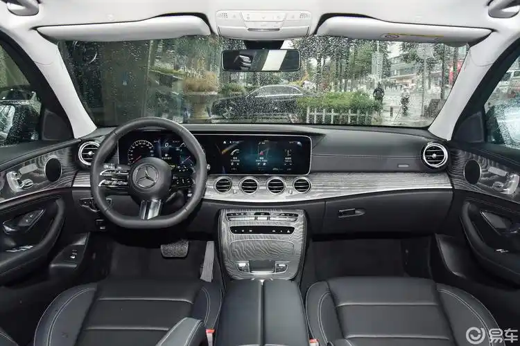 奔驰e级内饰-轴距-发动机-易车