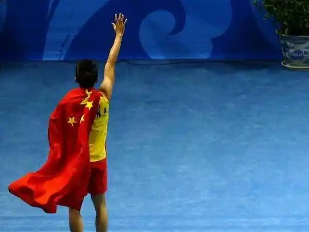 林丹:一直黑料不断,出轨让他名气彻底跌落谷底,再也没有超级丹