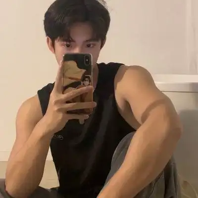 男生最火的头像图片霸气很好看的男生帅气真人头像大全