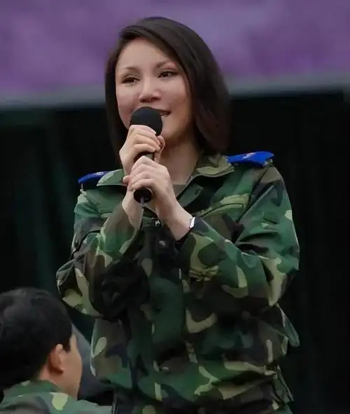 【女神辉煌时期】林萍,1969年降生于湖北武汉的一户平凡军人之家.