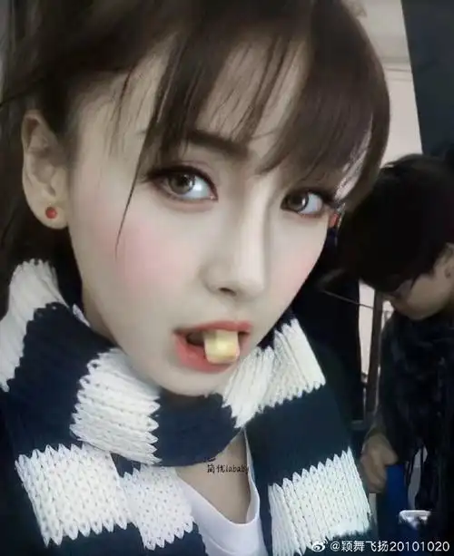 angelababy超话#angelababy##杨颖#发现一位小可爱在线撒娇@angela