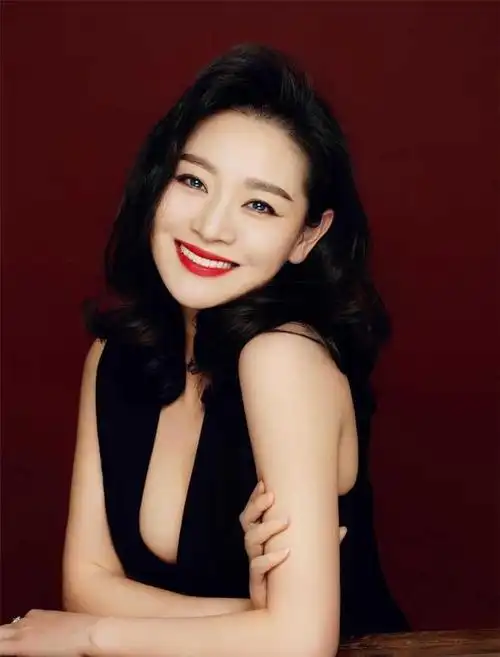 圈内最干净的女星之一,出道15年零绯闻,被张嘉译力捧4次走红|王维维