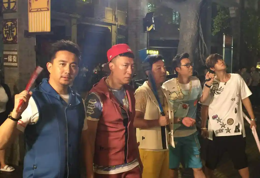 罗志祥41岁生日,极限男人帮零祝福?只有《极限挑战》导演敢发声