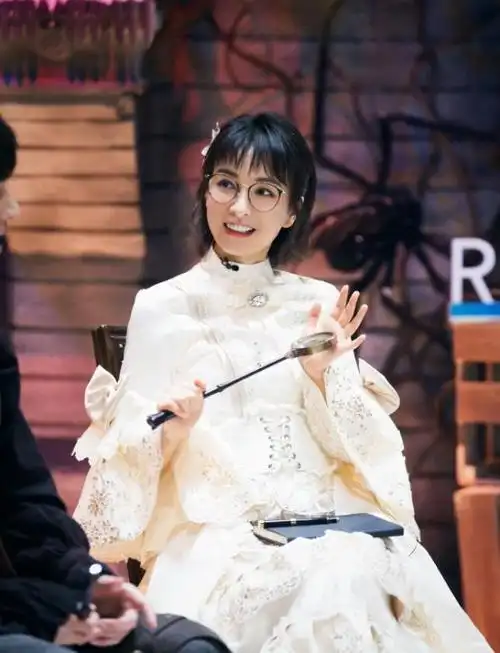 《快乐大本营》5位主持人现状:差距早已拉大,红不红是有原因的