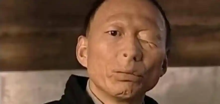 再看大宅门申小青新婚夜的不堪彻底揭开白景琦伪善遮羞布