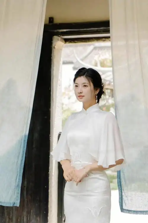 真的被眉姐姐美到了找到自己风格的斓曦姐姐美呆了