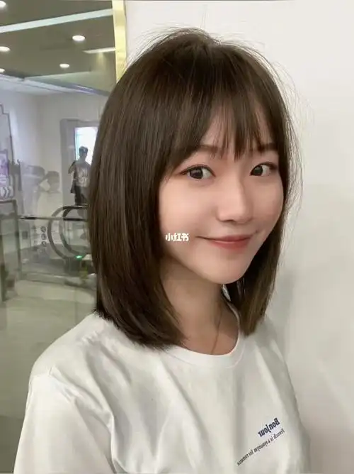 发型女生都适合的锁骨发型心很修饰脸型96圆脸方脸女生一定要尝试一