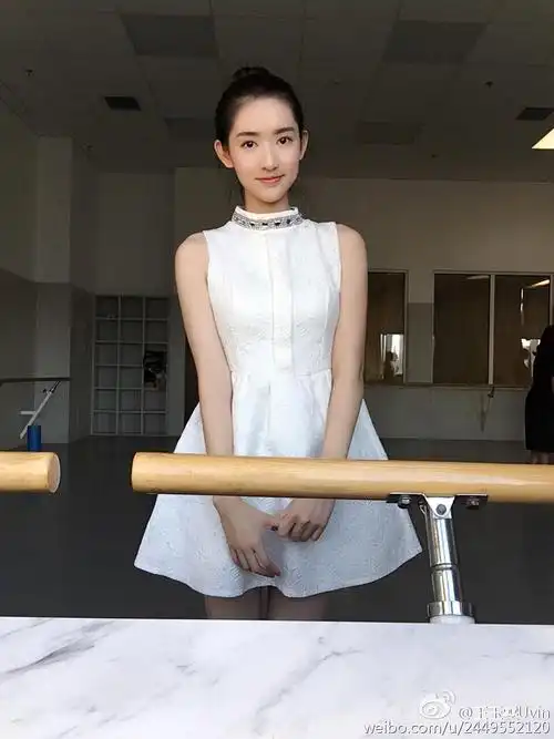 王玉雯 uvin wang的图片