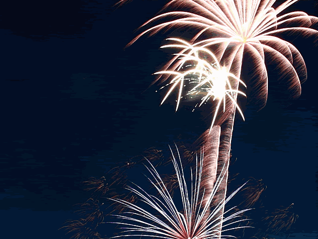 关注哇塞万盛这里上演了焰火求婚大戏太浪漫了