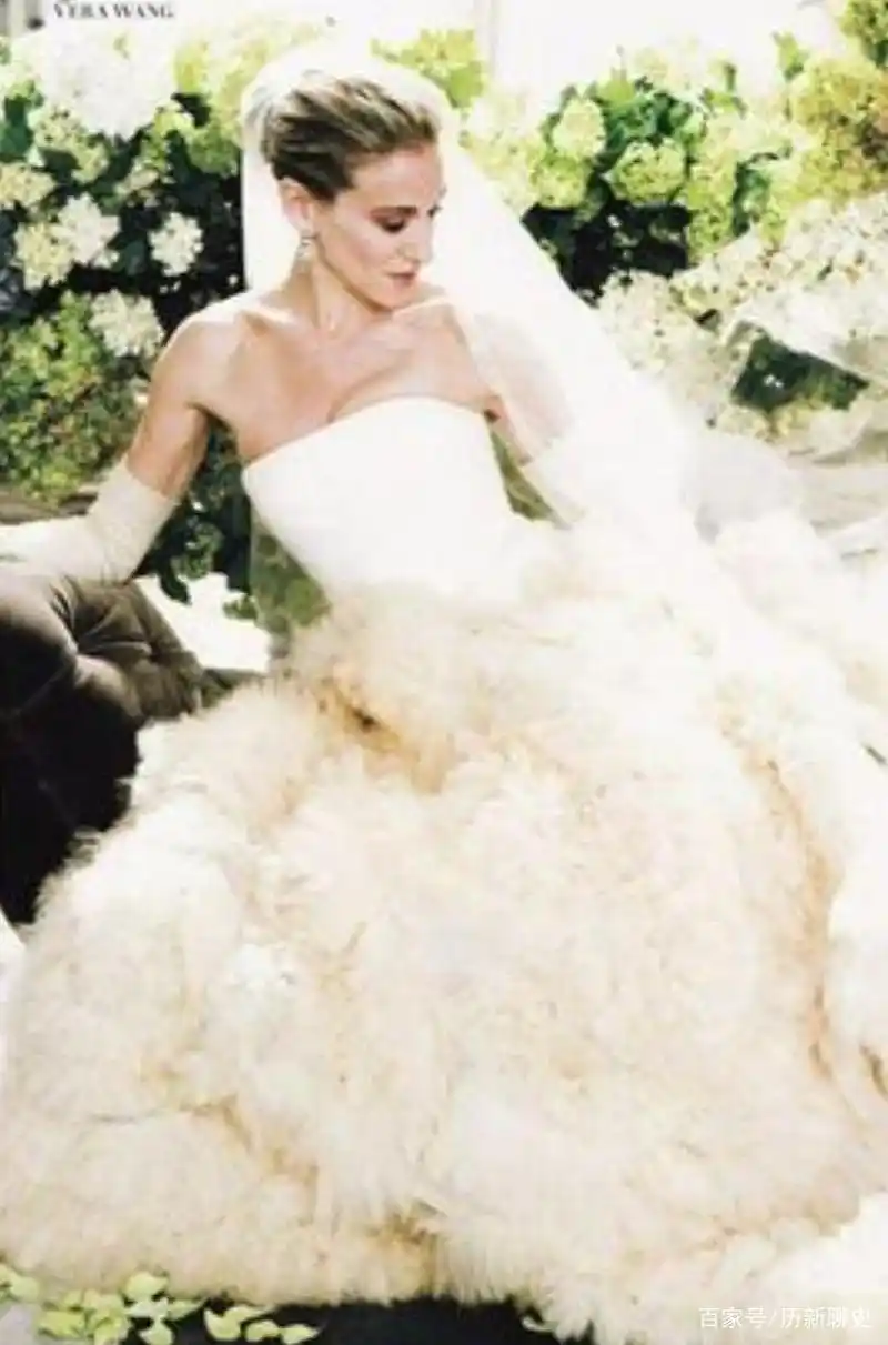 "婚纱女王"王薇薇:72岁仍把自己扮得像少女,身家40亿无儿无女