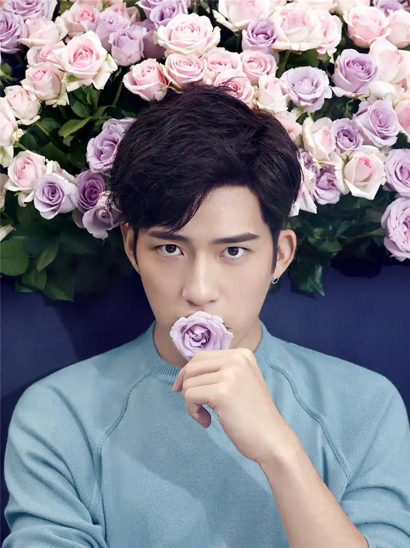 井柏然15日见面会取消为天津塘沽祈福