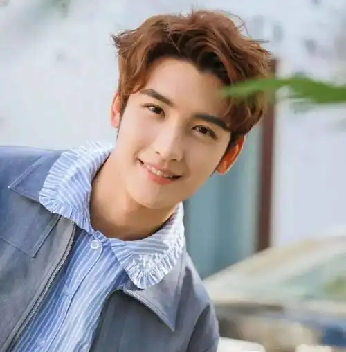 微信头像黄俊捷