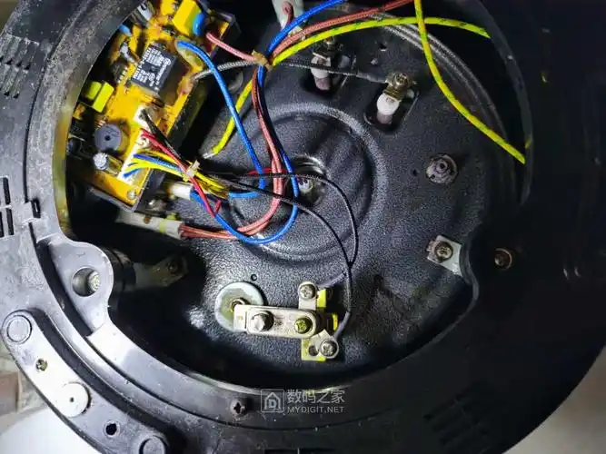 九阳电压力锅显示e3报警拆修