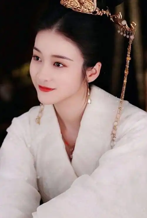 古装剧中"一眼万年"的5位王妃,若你是王爷你选谁?我选鞠婧祎