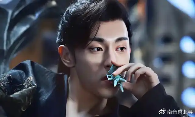 邓伦偷逃税被罚106亿广告商解约待播剧恐难播出