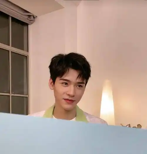 龚俊—憨憨帅哥欢乐多,29岁生日快乐!_刘宇宁_孩子_环节