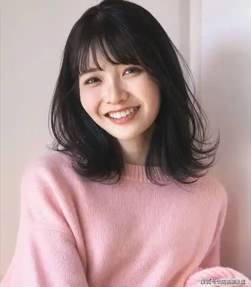 今年"中长发"太火了,尤其是这几款,清新时尚又减龄,超显气质