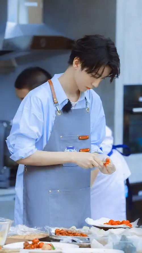 王俊凯文字背景图