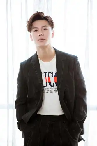 王嘉jevon wang的图片