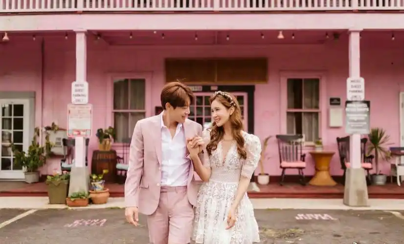 李多海官宣结婚(她与歌手男友结束了8年的爱情长跑,曾怒甩李易峰)