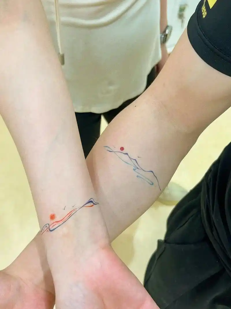 情侣手环设计.半边山半边海#小清新纹身 #纹身贴防水 #情侣 - 抖音